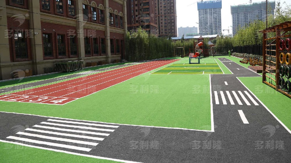 【知识科普】幼儿园体适能图案草坪存在的重要性！