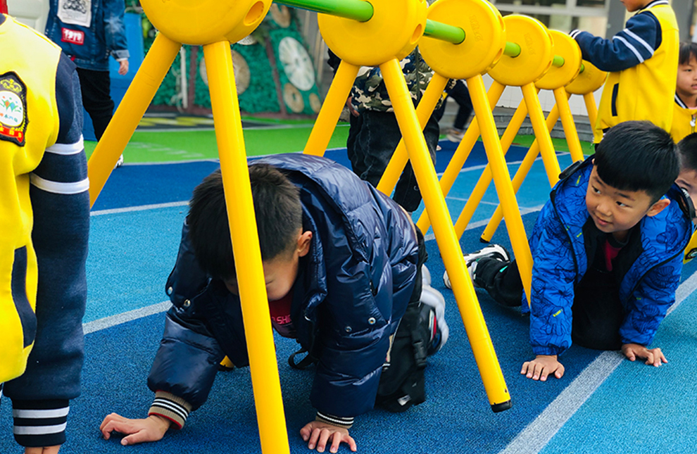 【多利隆地弹坪】提高幼儿科学教育素养，创设幼儿科学教育环境