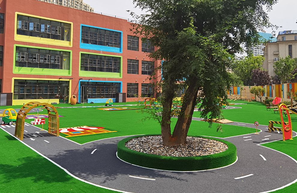 幼儿园应该选择什么样的地材产品呢？