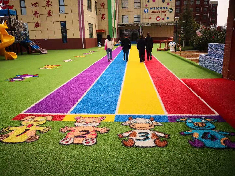 【多利隆】盘点近十年幼儿园的场地变化！多利隆地弹坪性价比最高！